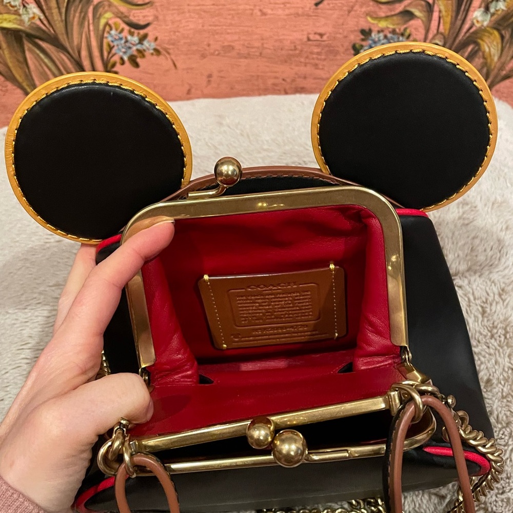 Coach Disney Mickey Mouse X KEITH HARING - Kisslock Mickey Ears Crossbody - Picture 6 of 14